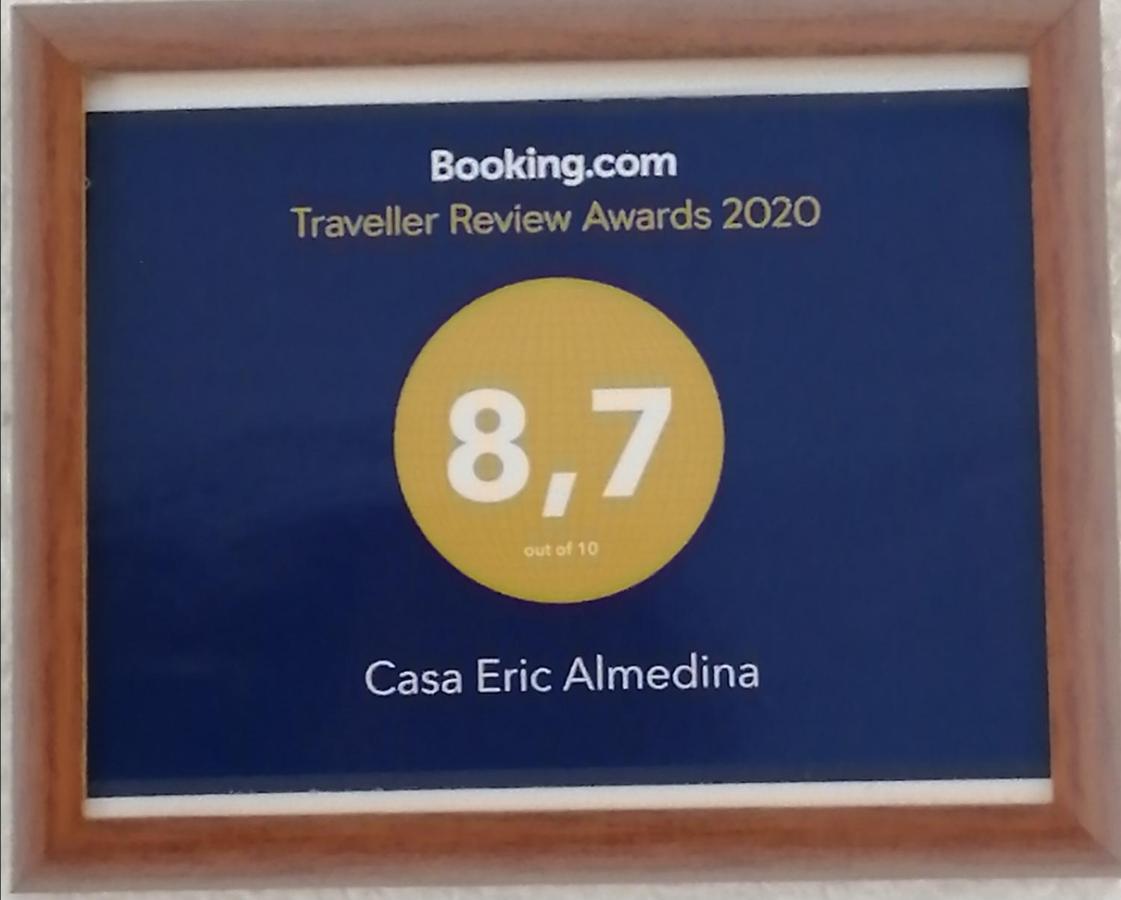 דירות אלמריה Casa Eric Almedina מראה חיצוני תמונה